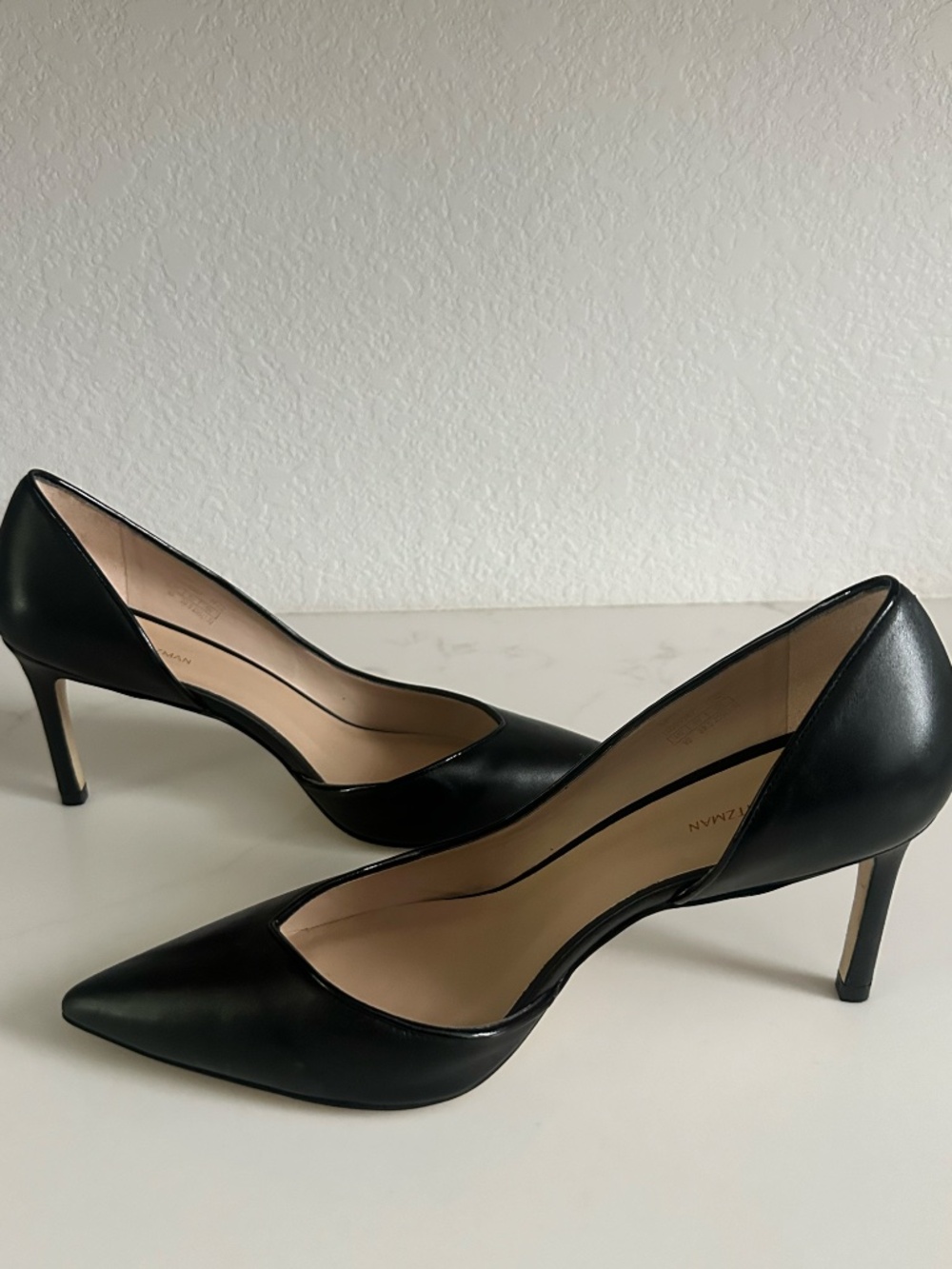 Stuart Weitzman NWT heels
